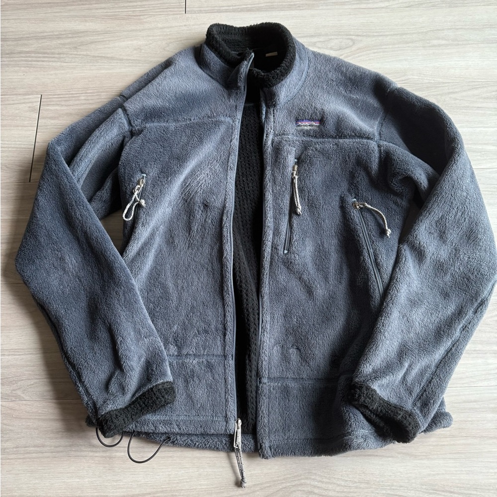 Patagonia Men's Gray Fleece Jacket